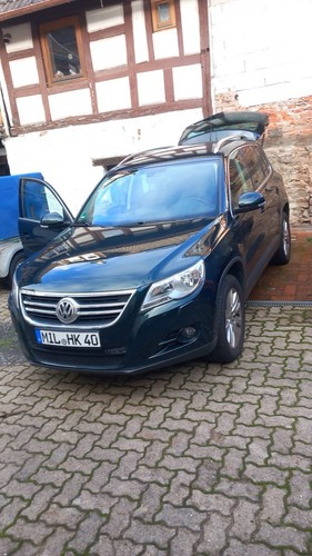 Dieser golfwagen ist - dieser,